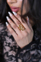 The Infinity Loop Ring