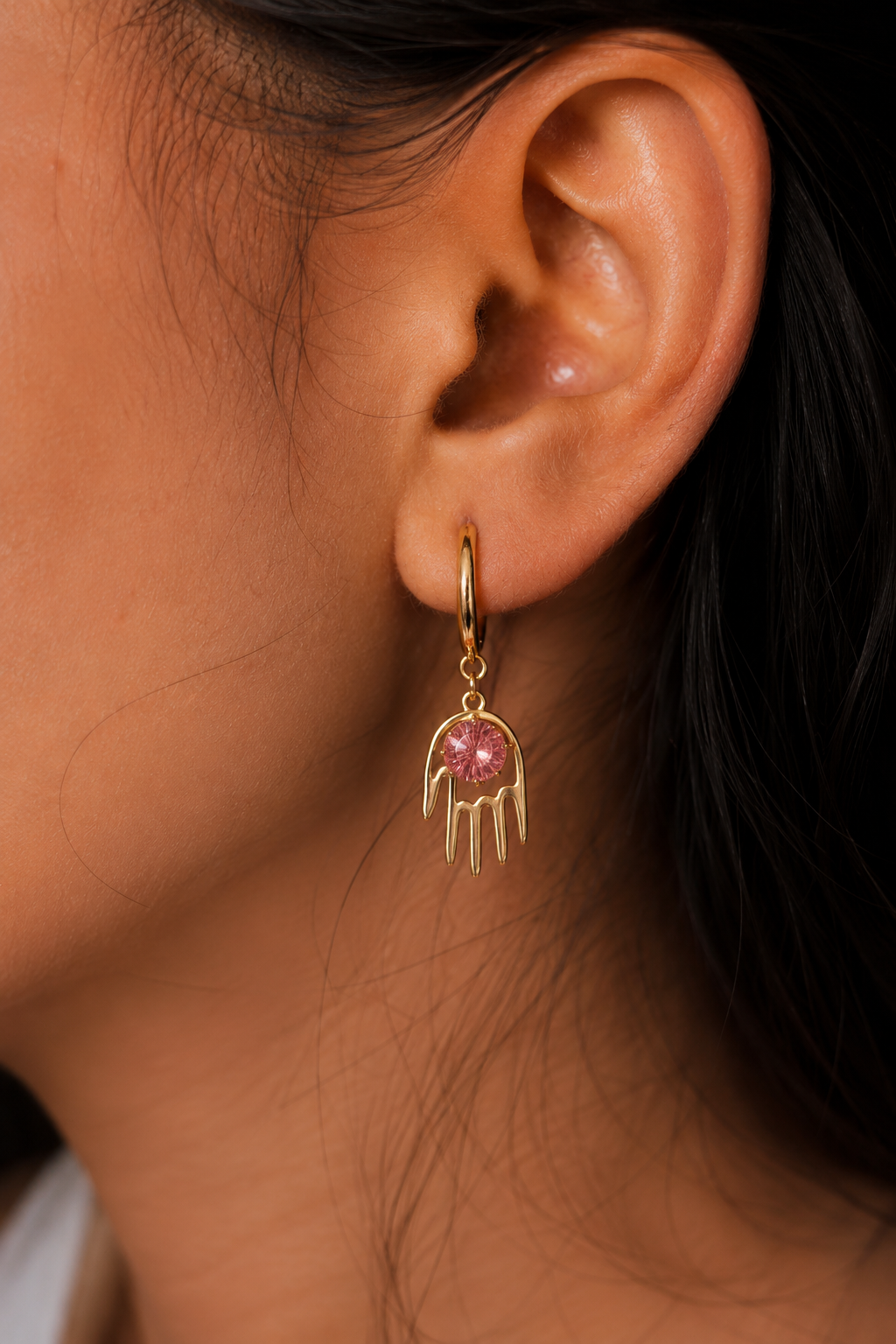 Cupid Hand Hoops