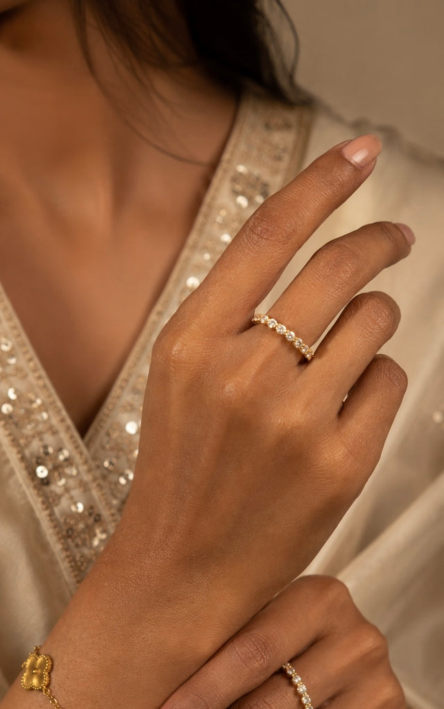 Halo Line Adjustable Ring
