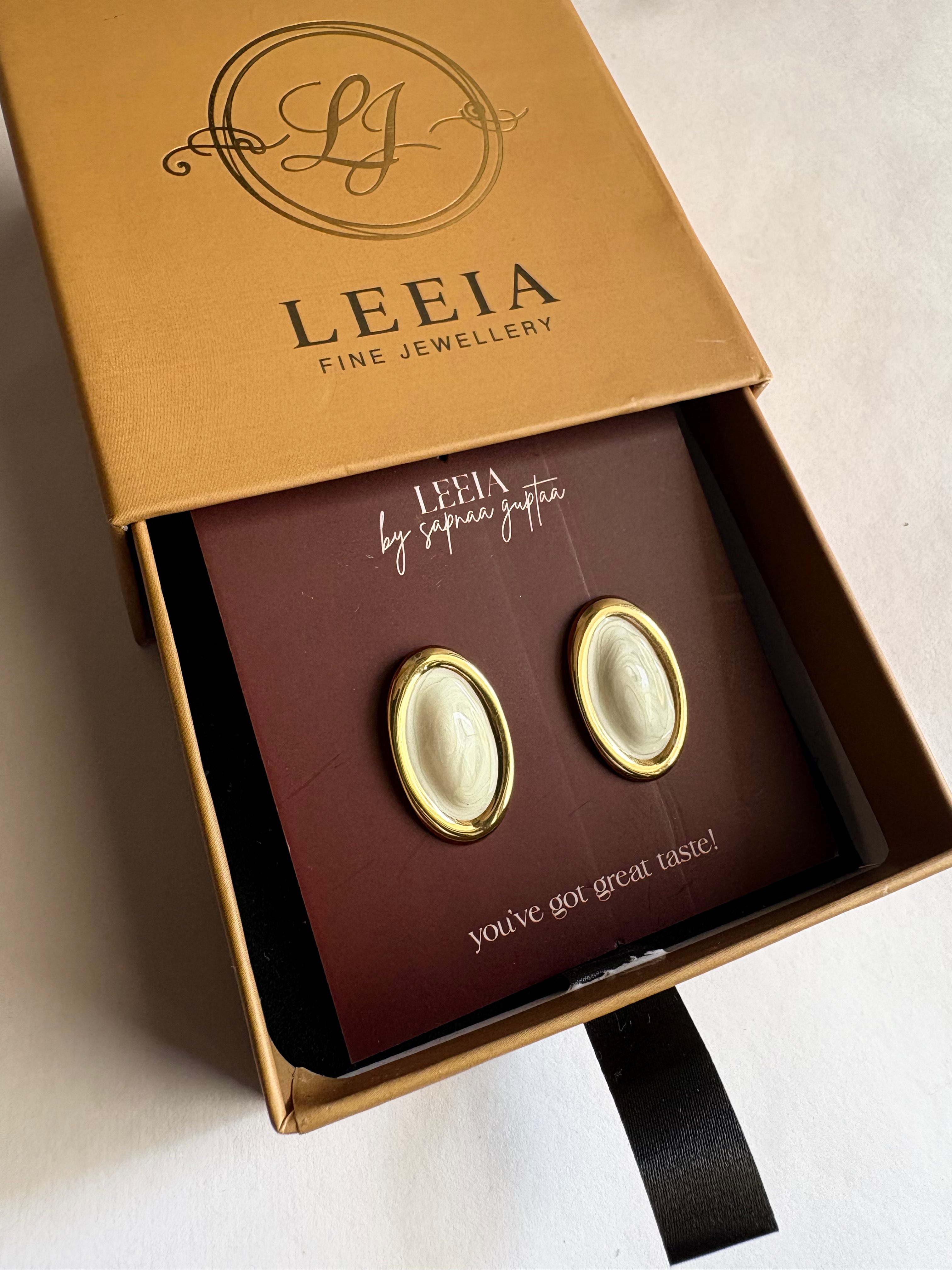 Luna Oval Studs