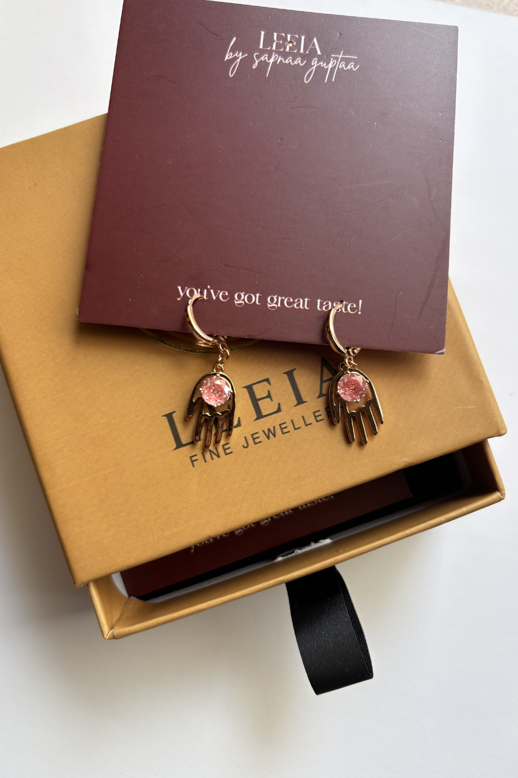 Cupid Hand Hoops