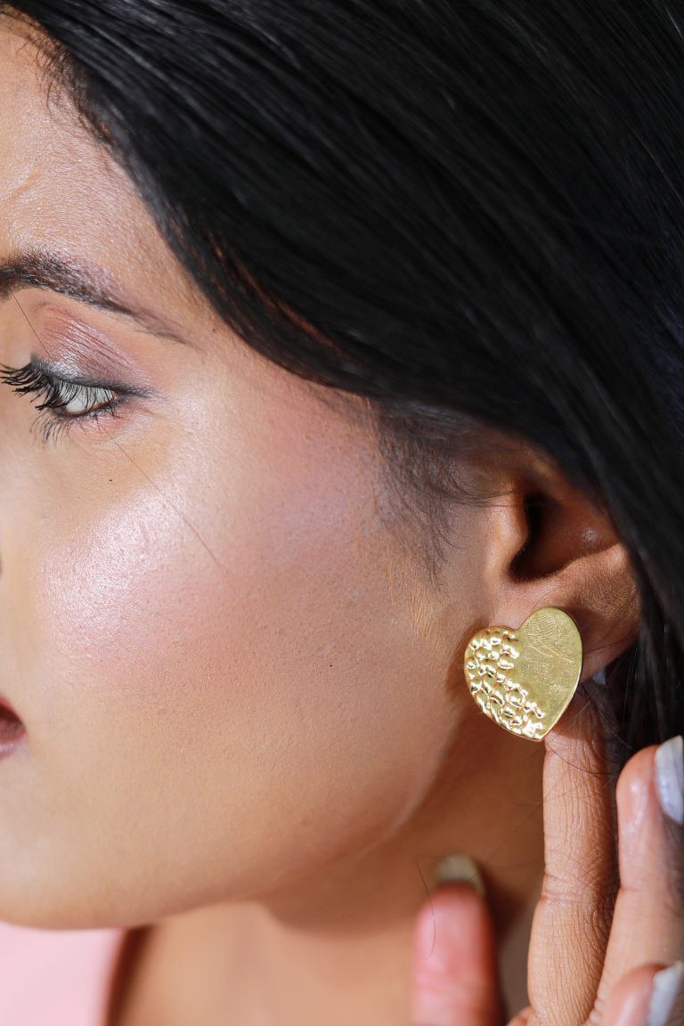 Aurelia Heart Studs